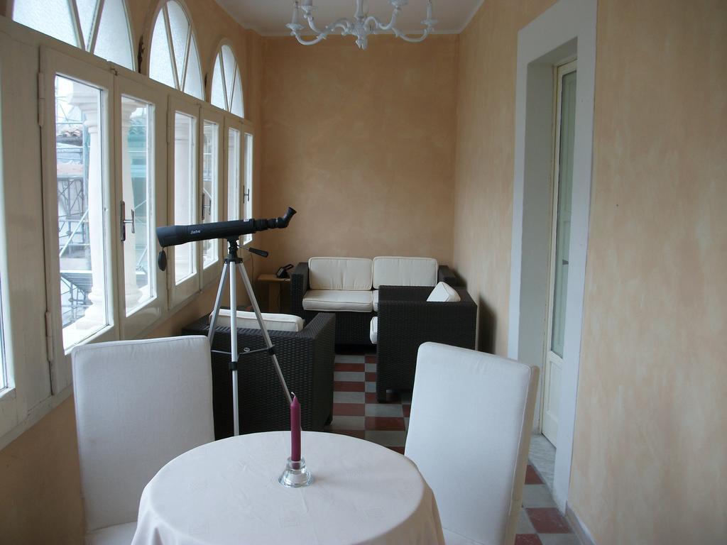 La Loggia Di Federico Hotel Navelli Bilik gambar