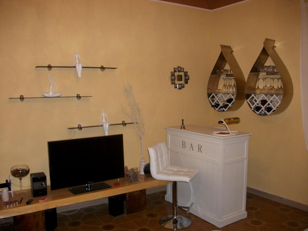 La Loggia Di Federico Hotel Navelli Bilik gambar