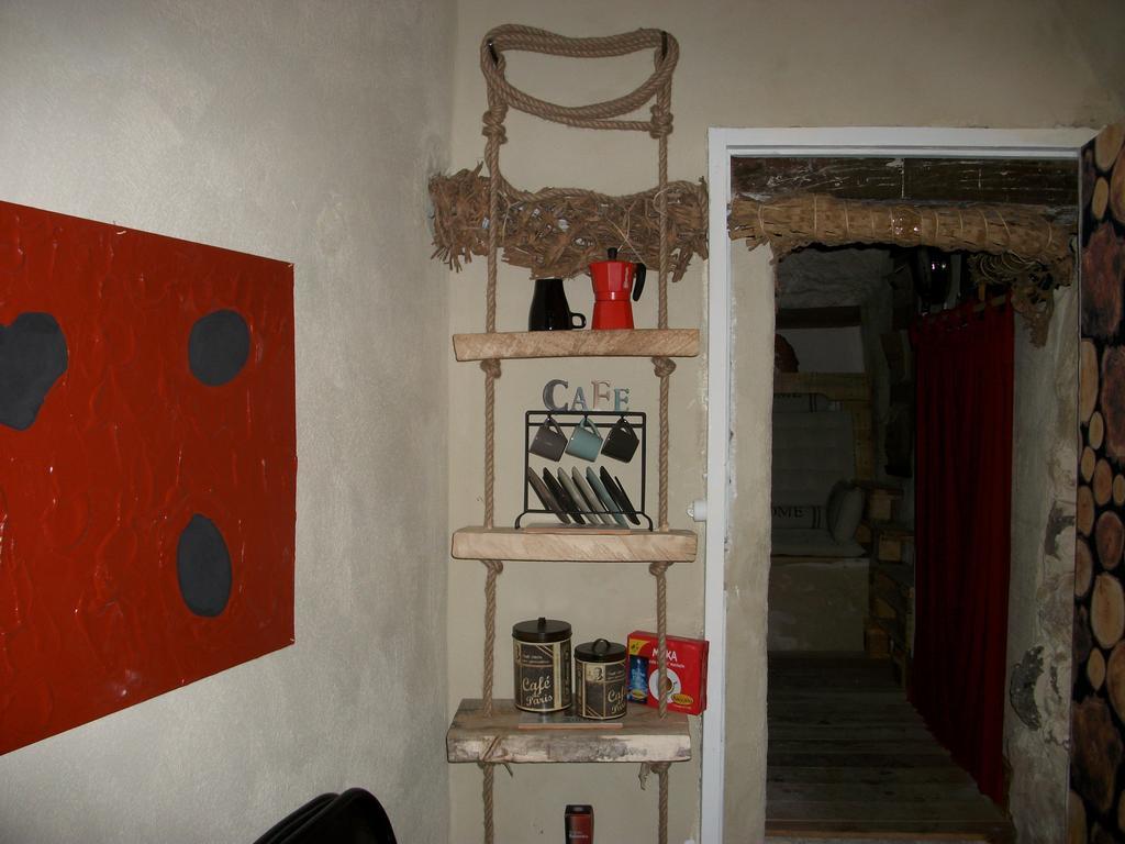 La Loggia Di Federico Hotel Navelli Luaran gambar